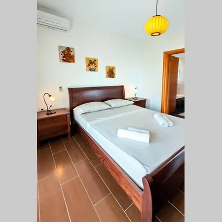Villa Art Antique Deluxe *